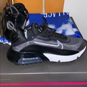 Nike woman air max 2090